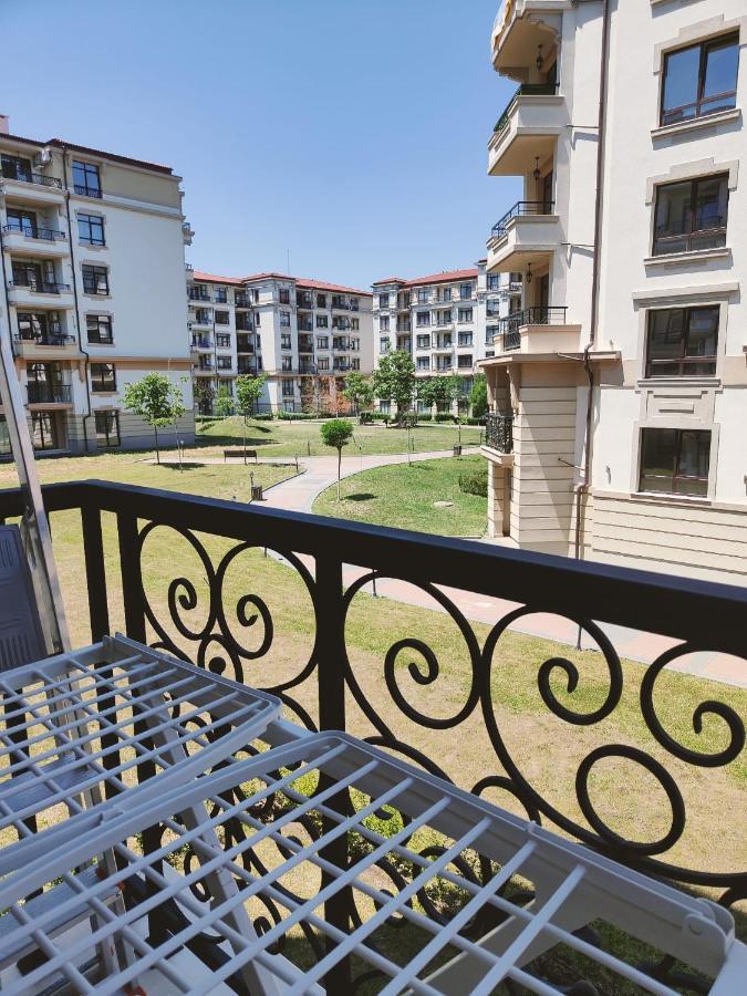 Studio Aivasovskij Park - Meters Away From Beach Pomorie Eksteriør bilde